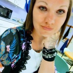 Meet your Posher, Jessica